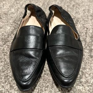 👞 SOLD 👞 Cole Haan Grand Ambition Flat- Size 7